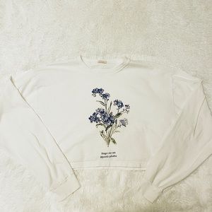 Forget Me Not Tee🤍